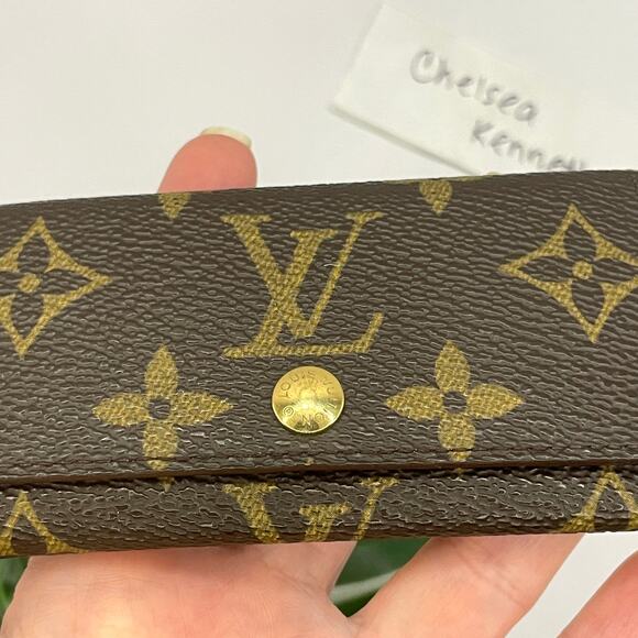Louis Vuitton 4 Key Holder Ring Chain Monogram Canvas Wallet SLG Keychain - Picture 2 of 15